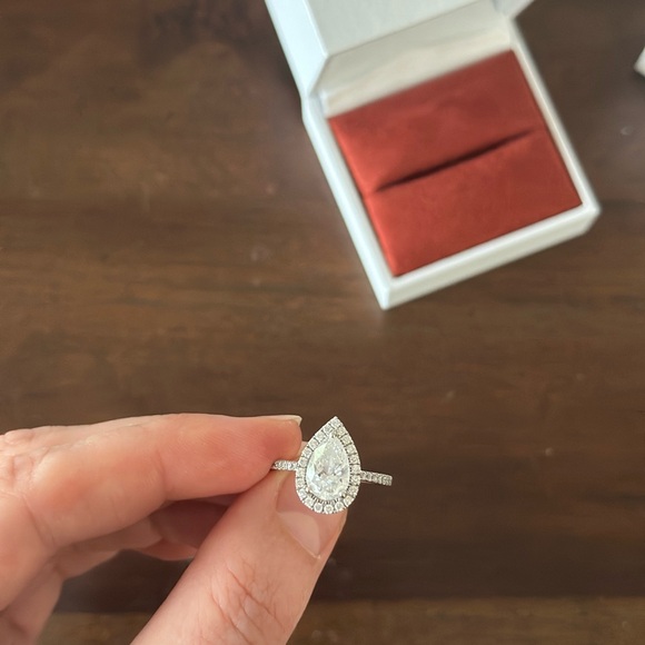 2 Carat Pear Lab Grown Diamond Engagement Ring - Picture 4 of 15